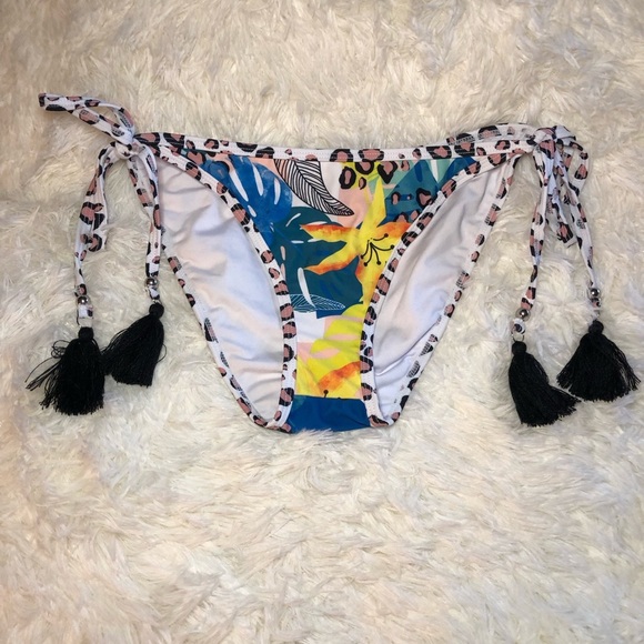 VENUS Yellow Blue, Pink and White jungle Bikini Bottoms size 6 NWOT - Picture 1 of 13